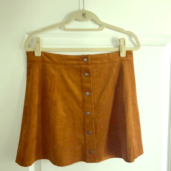 Forever 21 Dresses & Skirts - F21 Suede skirt